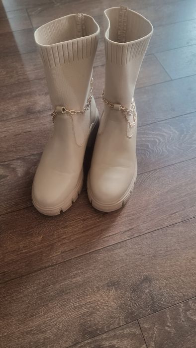 Дамски зимни боти