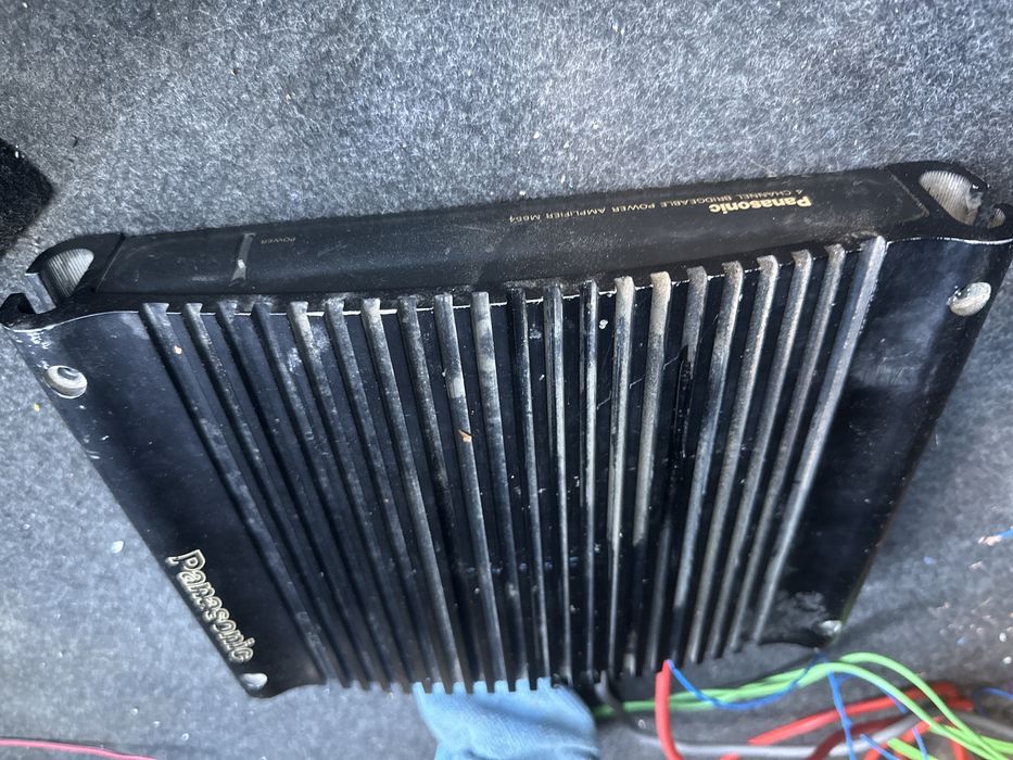 Vand statie + incinta subwoofer( boxa defecta)