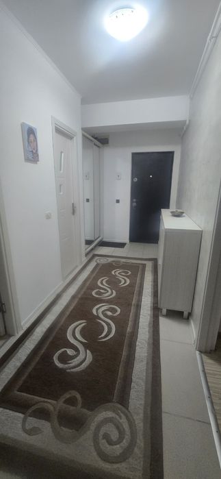 Inchiriez apartament  2 camere decomandat cu boxa si loc de parcare - Vedere 6