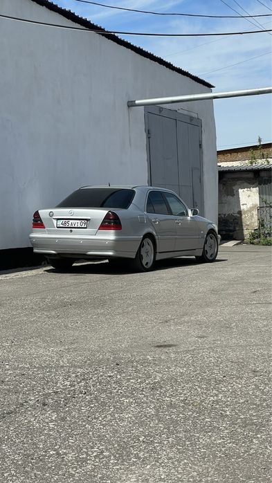 Продам Мерс w202 c280