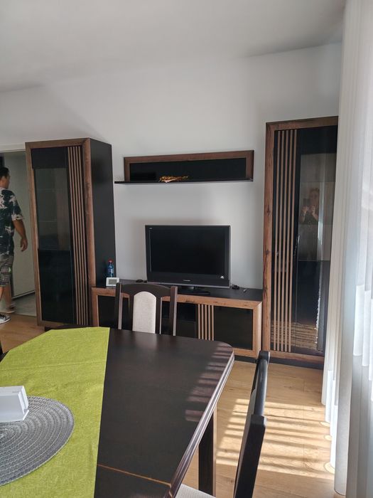 Vând apartament Sânpetru rezidence