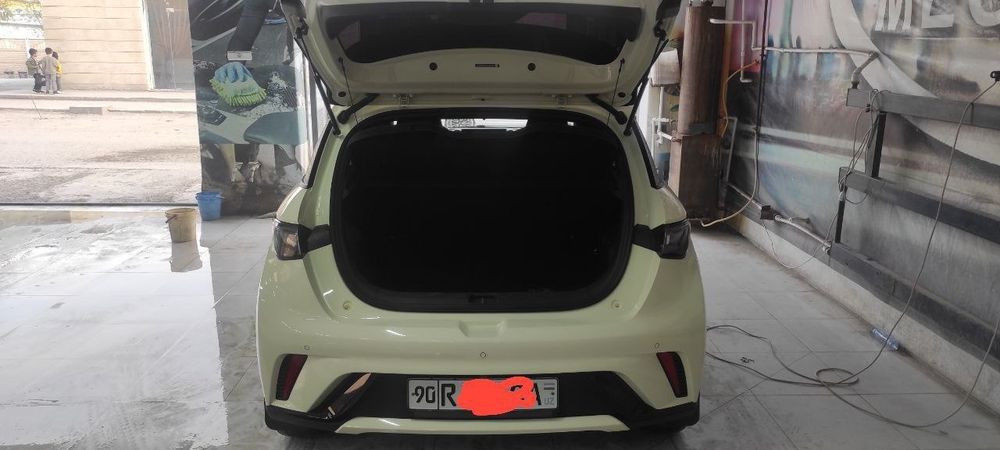 BYD Dolphin 2023