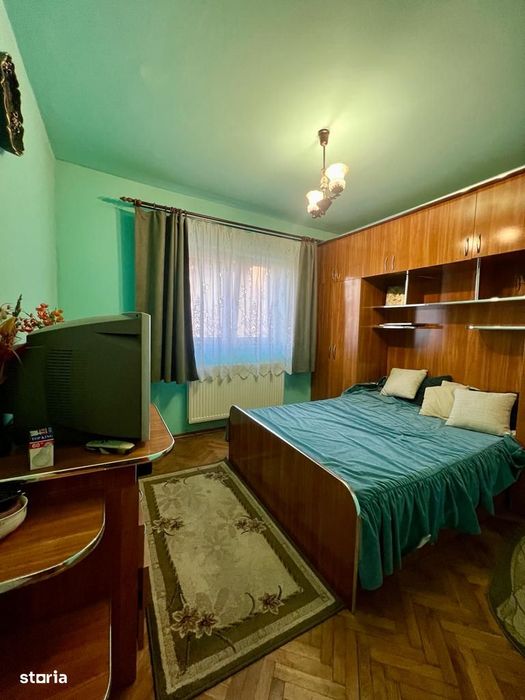 Apartament 4 Camere Central 80mp  Pret 98.800eur neg