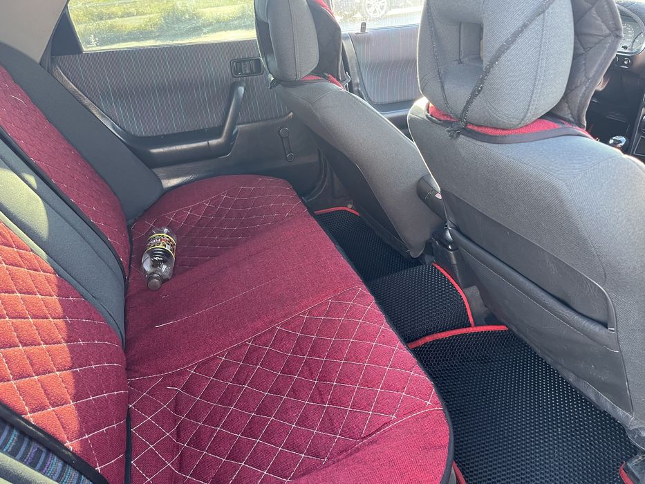 Продам мазду 323