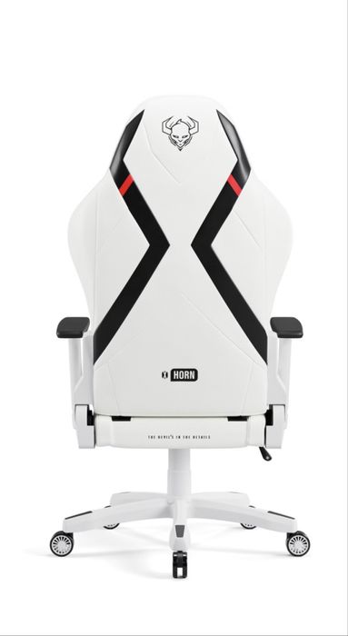 Cauți un scaun gaming confortabil, arătos și bine întreținut?