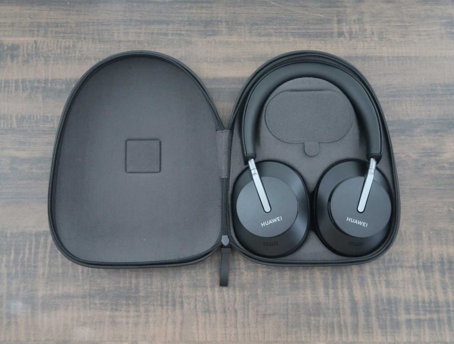 Huawei Freebuds Studio Impecabil Premium