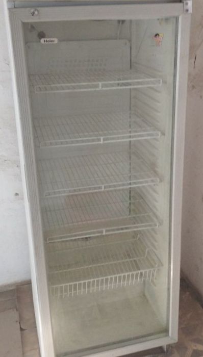 витринный холодильник