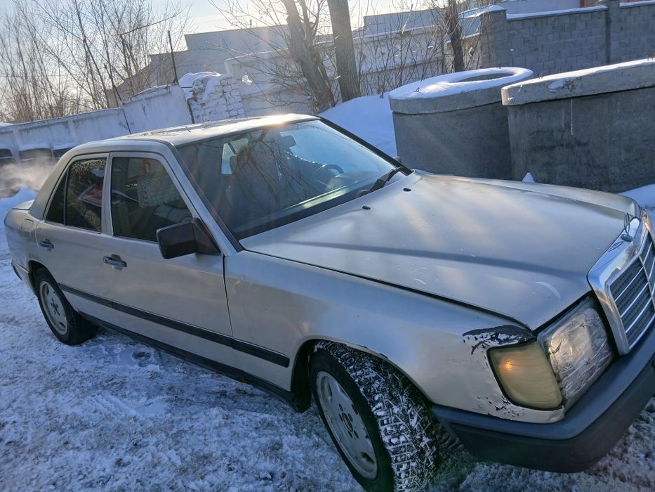 Мерседес бенз 124