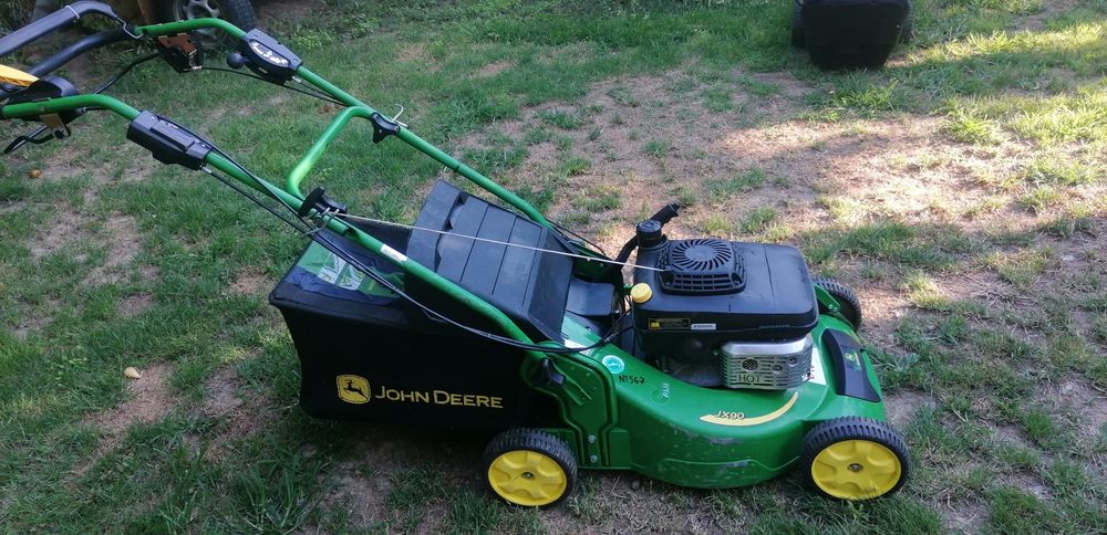 Самоходна косачка john deere
