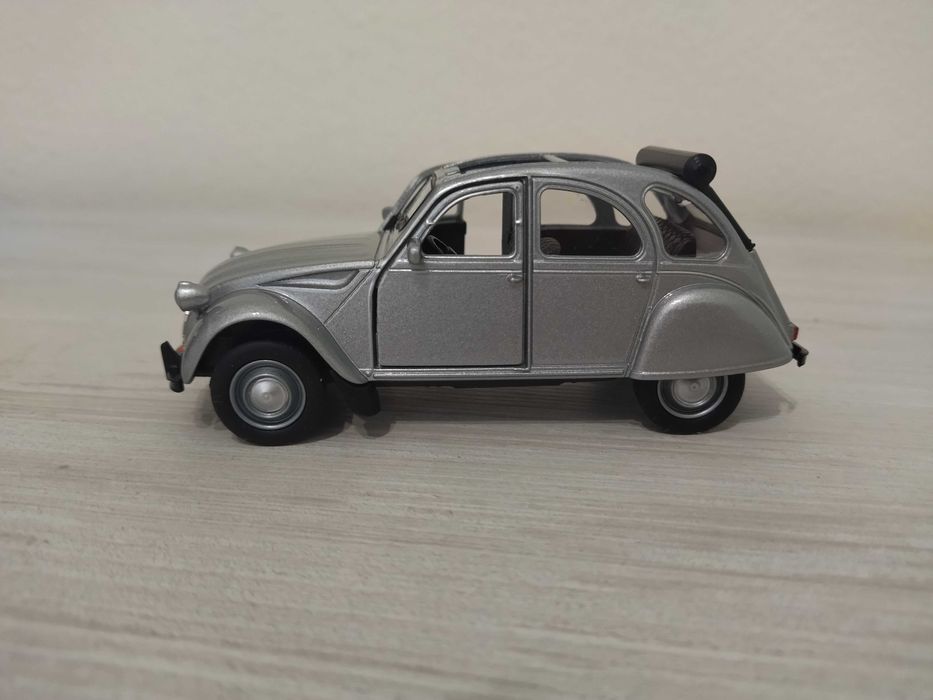 Метална количка Citroen 2 CV !!!