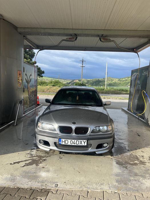 Bmw e46 318i 2.0 benzina  acte la zi