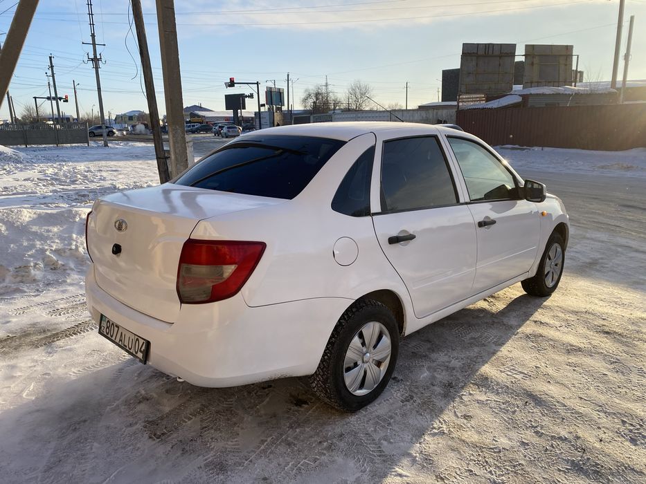 Гранта 2012 в отлично состояний