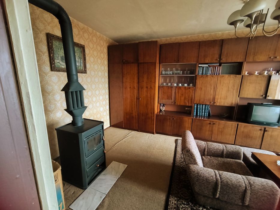 Продава се Тристаен апартамент в Казанлък - 95 кв.м за 1181 €/кв.м - Снимка #1