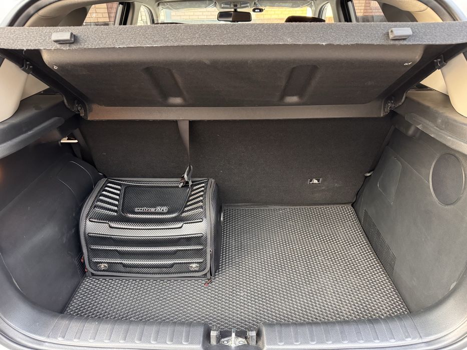 Kia Sonet full pozitsa 6000 km masla xolati 2024 Yil