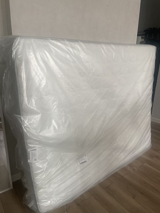 Матрас 160*200см