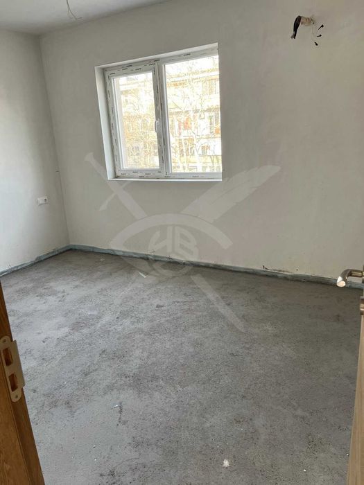 Продава се Многостаен апартамент в Пловдив, Въстанически - 126 кв.м за 985 €/кв.м - Снимка #2