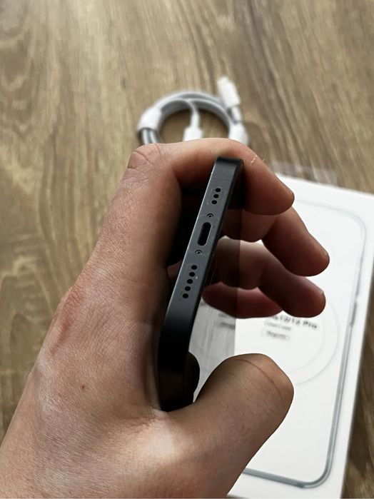 iPhone 12 64Gb 77% Без Ремонта!