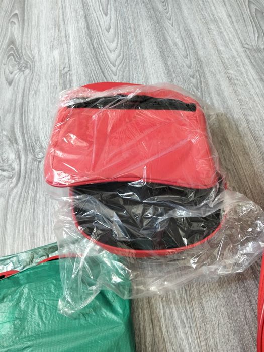 Продам коврики новые и чехлы