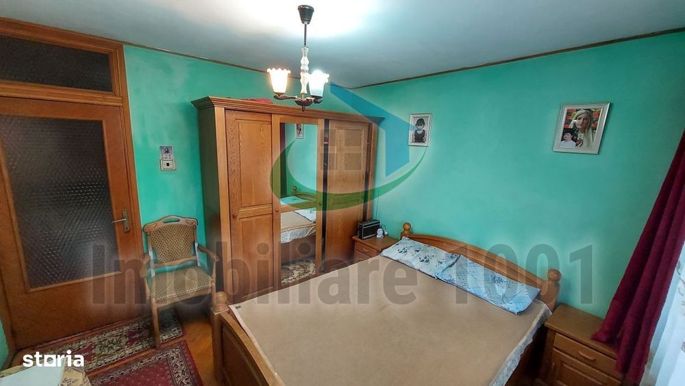 Apartament 4 camere, Republicii, etaj 1, garaj și boxa, zona Canal 7 — fotografia 2
