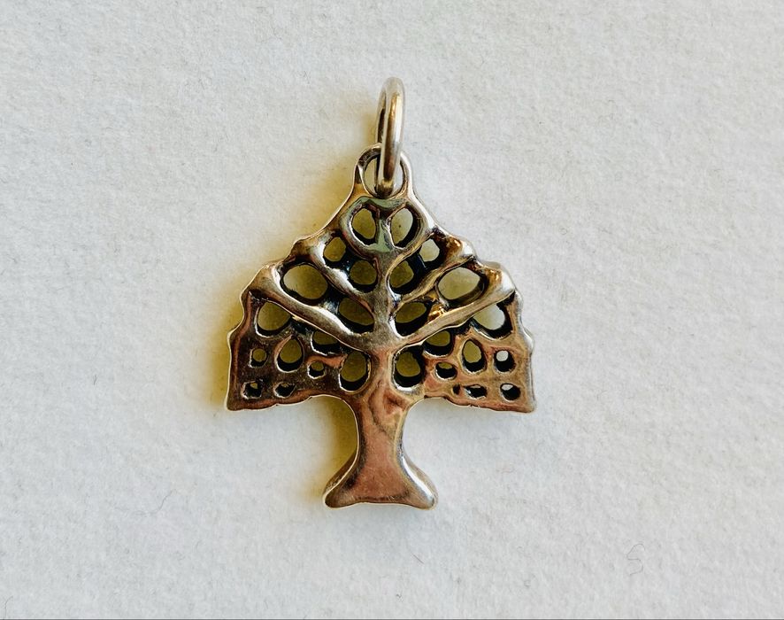 Pandantiv din argint “copacul vietii”