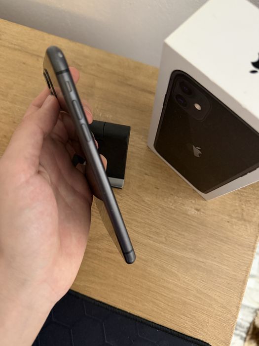 Iphone 11 64GB.Sanatate baterie 100%.Impecabil