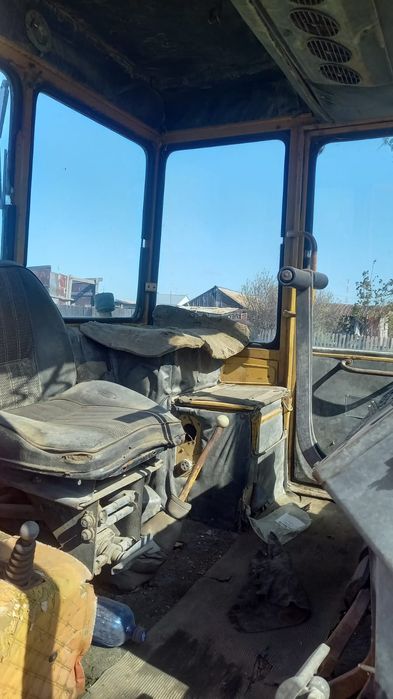 Продам трактор Дт. 75 .