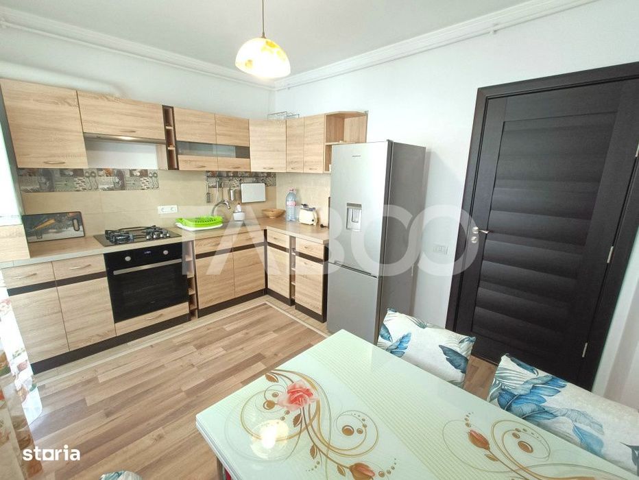 Apartament modern cu 2 camere decomandate si loc de parcare
