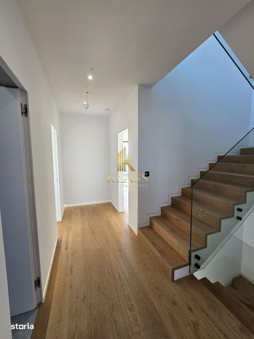 Vila Smart 4 camere deosebita Matei Millo de vanzare