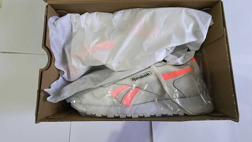 Продается кроссовки Reebook, оригинал