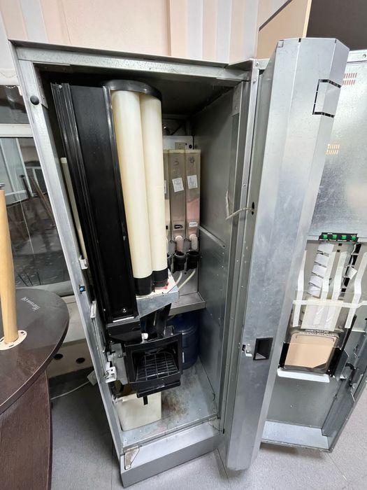 Продаётся кофе аппарат хорошем состоянии