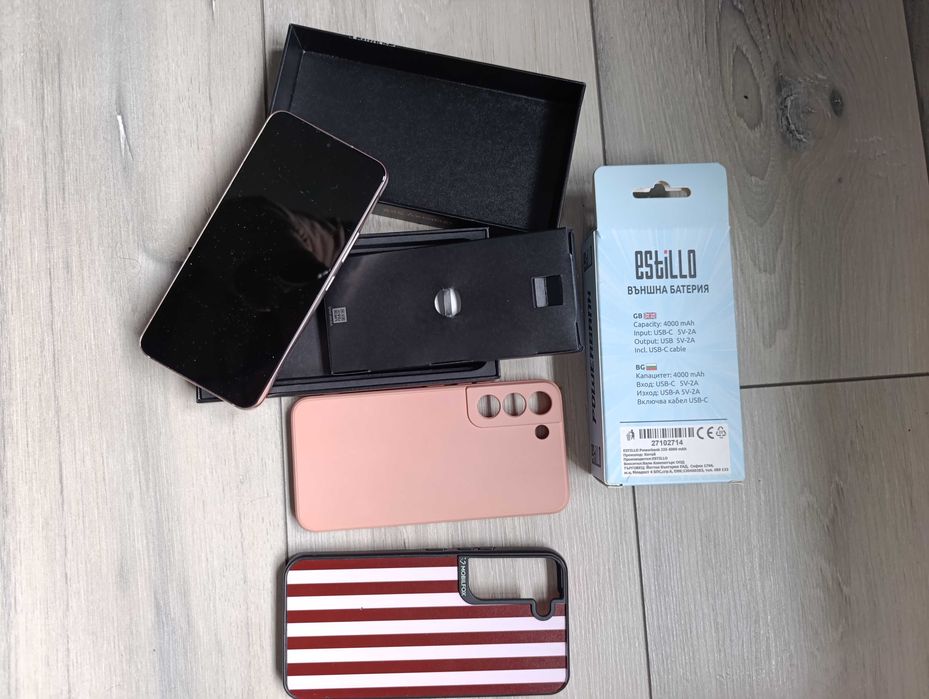 Samsung S22 pink gold
