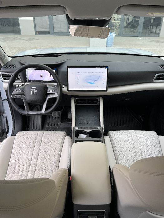 BYD YUAN UP   yili 2025 ful pazitsiyasi