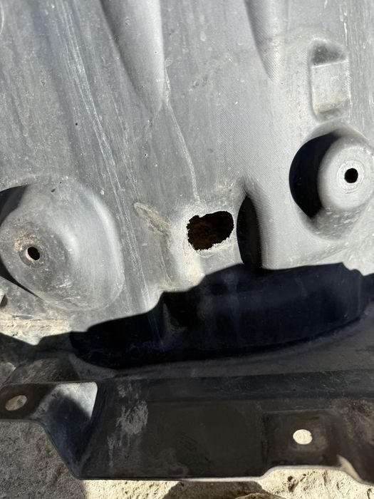 Подкалници предни bmw m5 f10 бмв м5 ф10 подкалници предни части