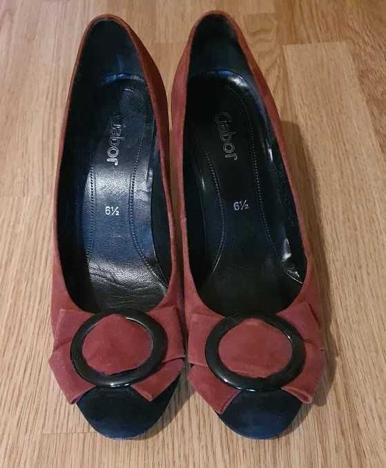 Pantofi de damă din piele naturală modele deosebite