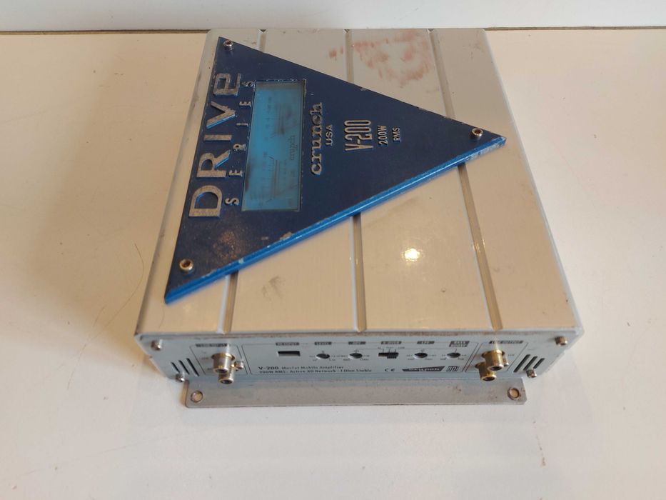 Amplificator statie auto Crunch V-200