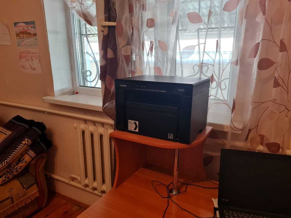 Продается в отличном состоянии принтер МФУ MF3010 бренд «Canon» .