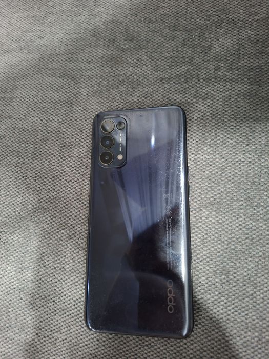 Продам телефон Oppo Reno 5
