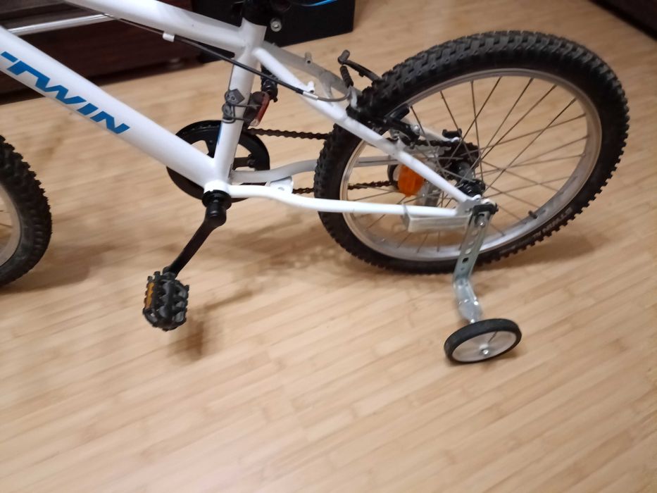 Bicicleta BTWIN racingboy 300