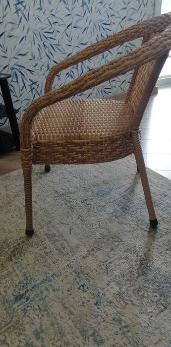 Продам стулья плетёный 2 шт