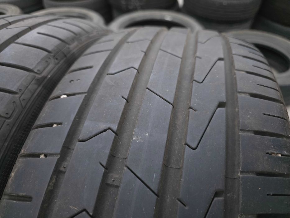 2бр Летни гуми 225 45 18 - Hankook - DOT 2023