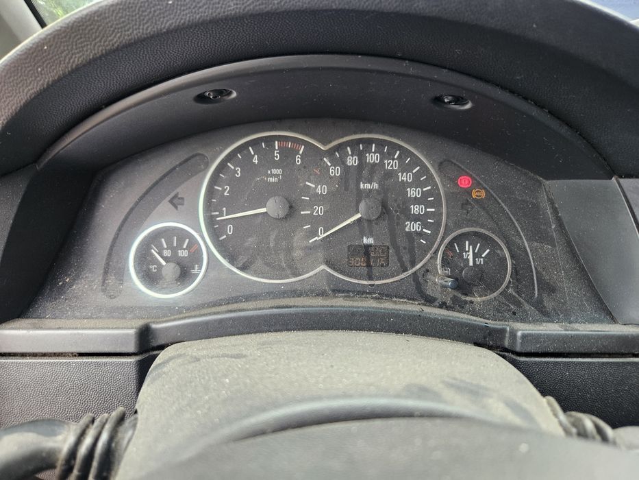 Опел Мерива А 1.7 исузу 75к.с на части Opel Meriva A 1.7 isuzu 75k.s Y