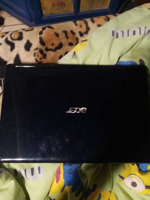Лаптоп acer за прейнсталация