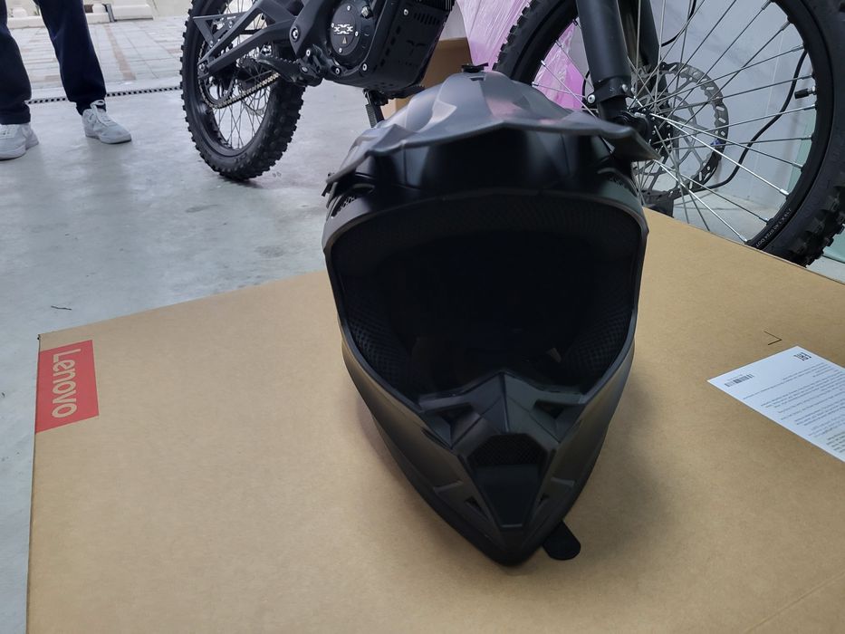 Продам новый мотошлем