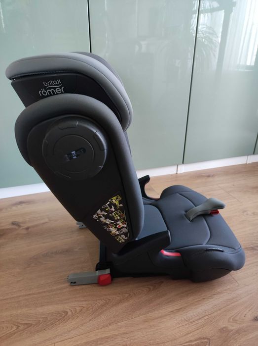 Britax Römer Kidfix III S Детско Столче за Кола с ISOFIX