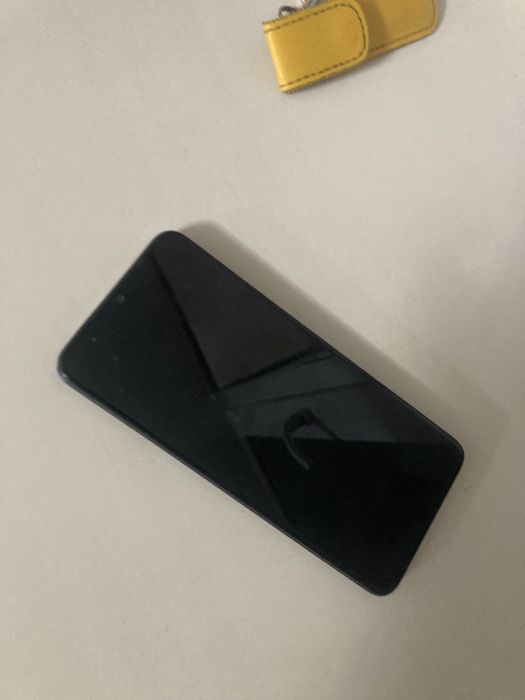 Продам телефон андройд