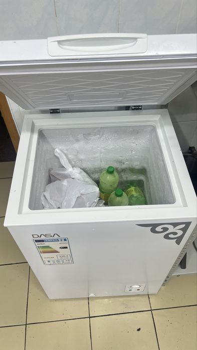 продается холодильник с морозильником
