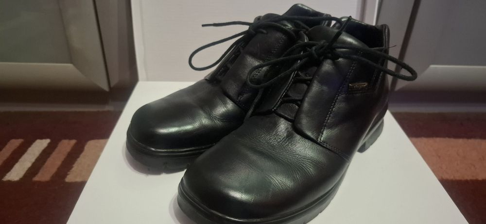 Ghete Negre din piele (Waterproof) marimea 38