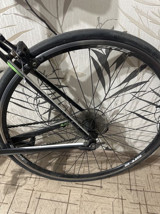 Велосипед шоссейный