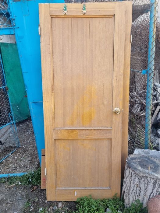 Продам Деревянные межкомнатные двери