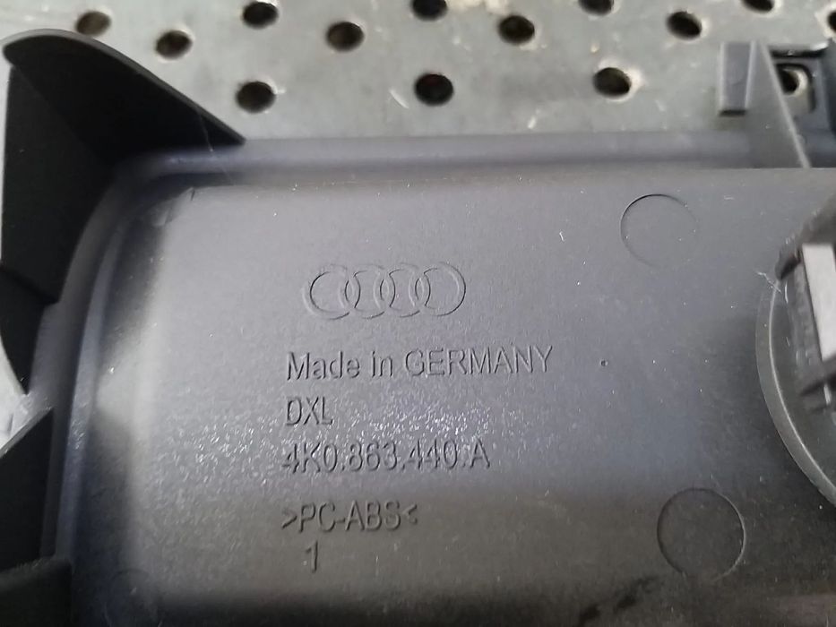 Bricheta electrica spate consola audi a6 c8 4k 4k0863440a